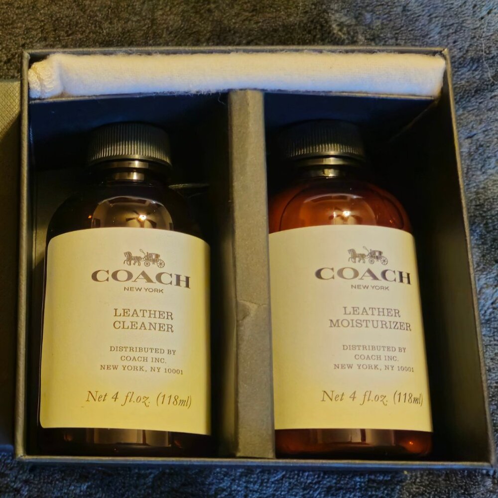 Coach Bag Cleaner
